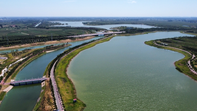 永寧湖濕地公園：一城新景入畫來